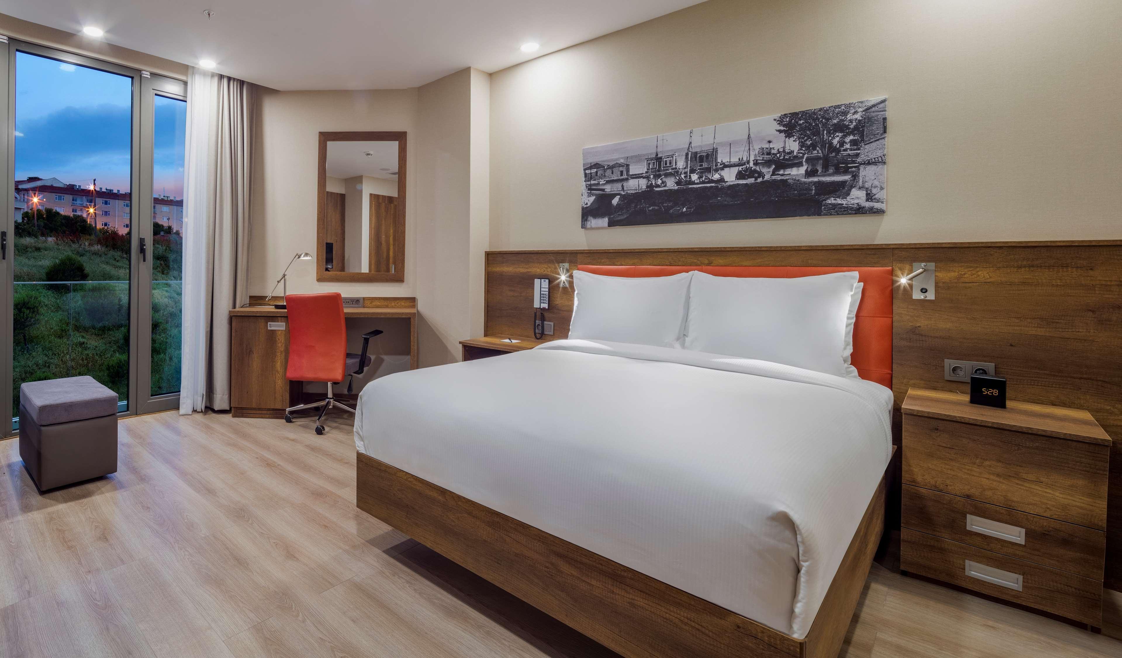 Hampton By Hilton Canakkale 겔리볼루 외부 사진