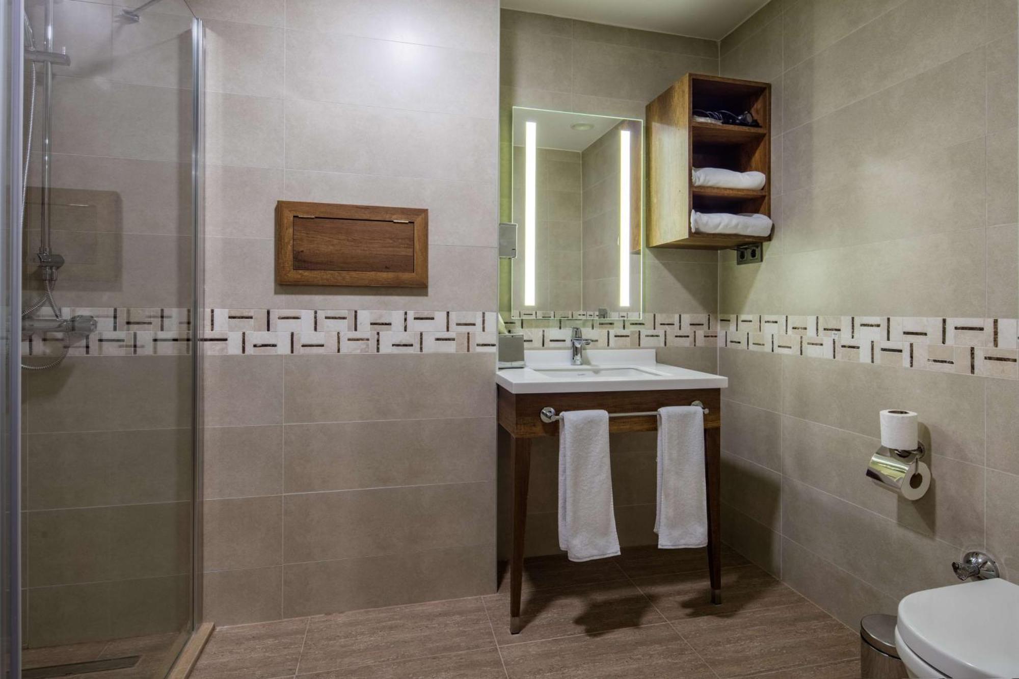 Hampton By Hilton Canakkale 겔리볼루 외부 사진